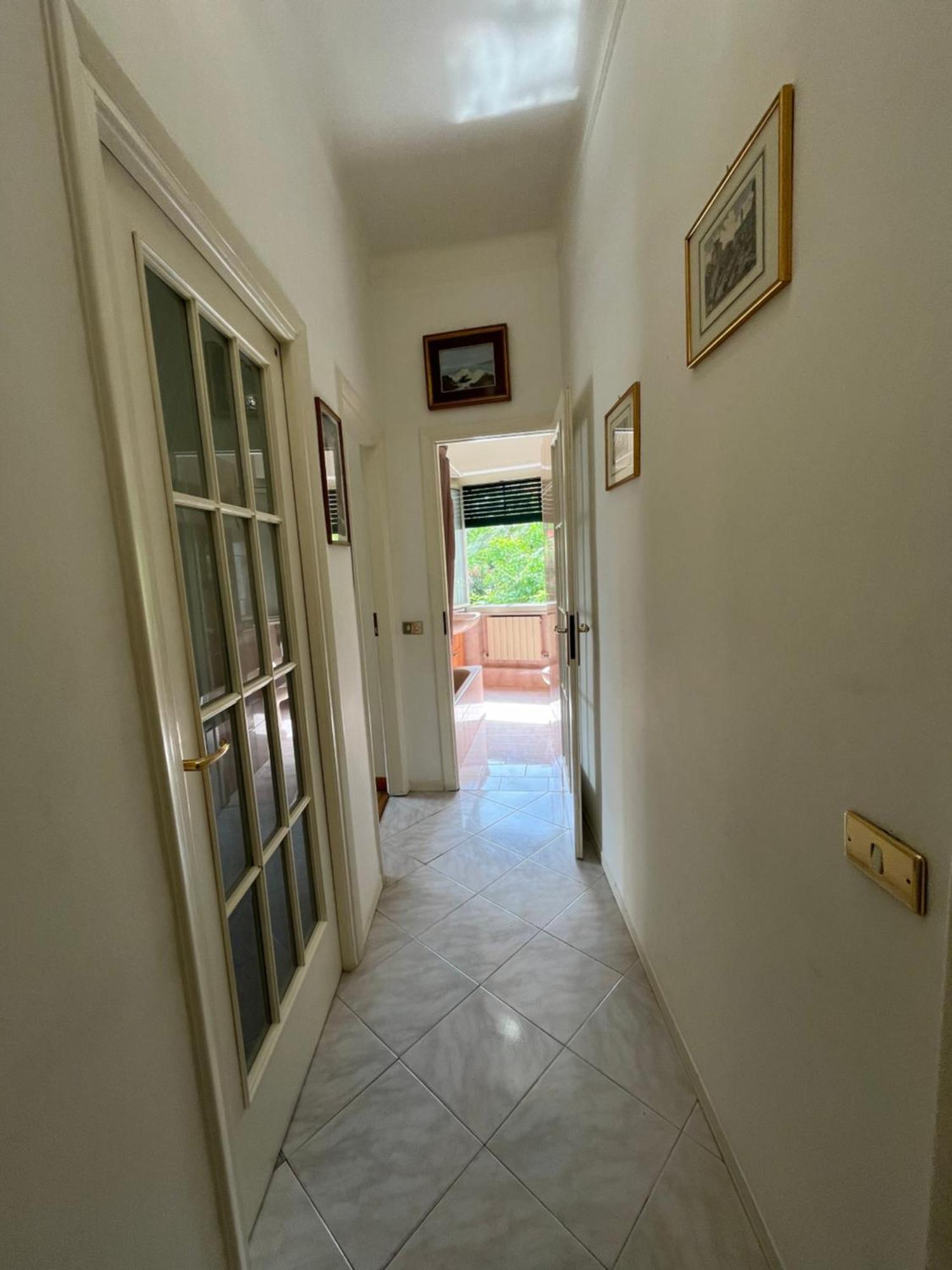 Ampio Appartamento Centrale Sanremo Exterior photo